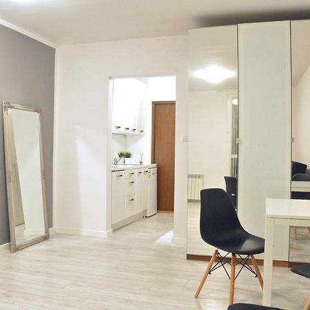 Nice And Comfy Studio Close To Old Town And Metro. Warszawa Eksteriør bilde