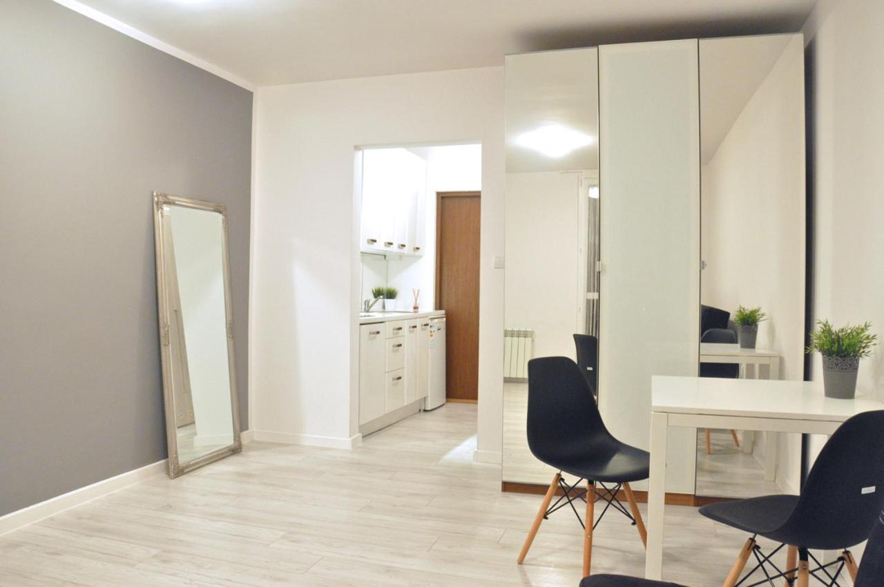 Nice And Comfy Studio Close To Old Town And Metro. Warszawa Eksteriør bilde